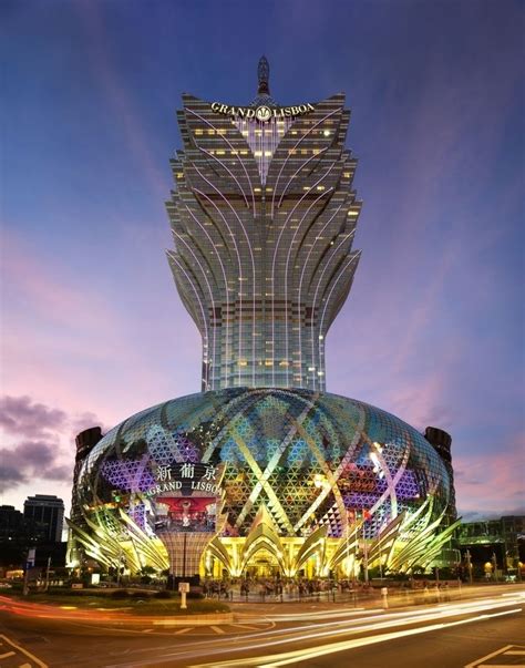 澳门新葡京赌场|新葡京酒店 (Grand Lisboa Hotel)预订